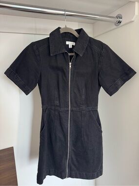 Topshop Black Zip-Front Short Sleeve Denim Mini Dress
